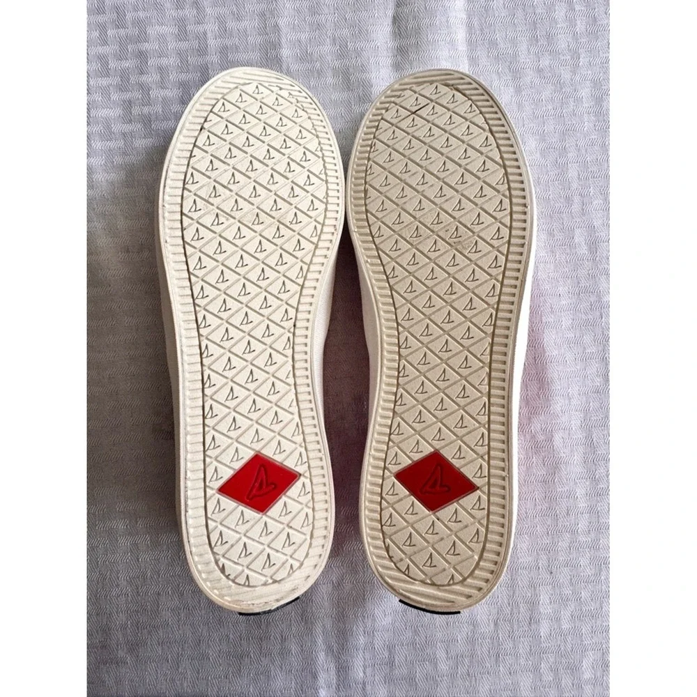 Sperry good humor